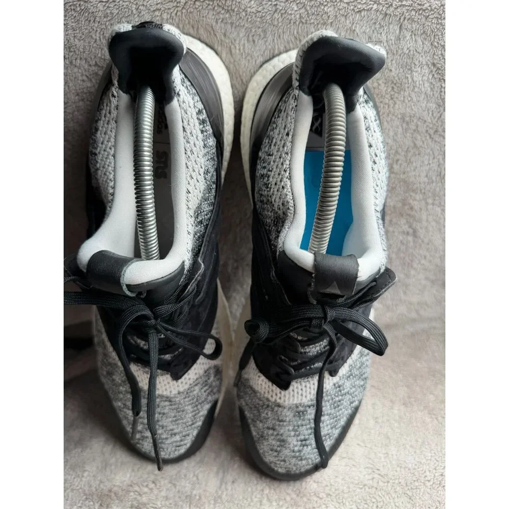 Adidas UltraBoost 1.0 